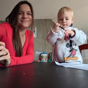 Babysitting job in Palafolls: babysitting job Radharani