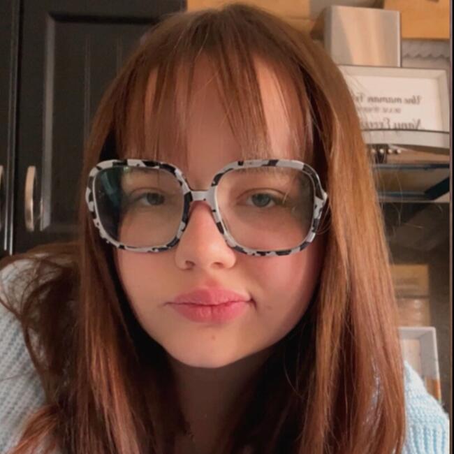 Babysitter in La Louvière: Cassandre