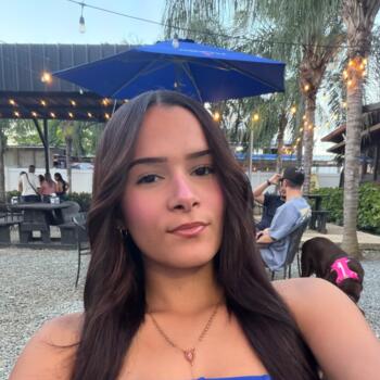 Babysitter in Toa Baja: Lara Camila