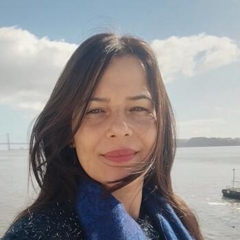 Babysitter in Lisbon: Priscila
