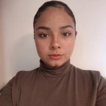 Niñera en Córdoba: Lara azul Abugauch Arias