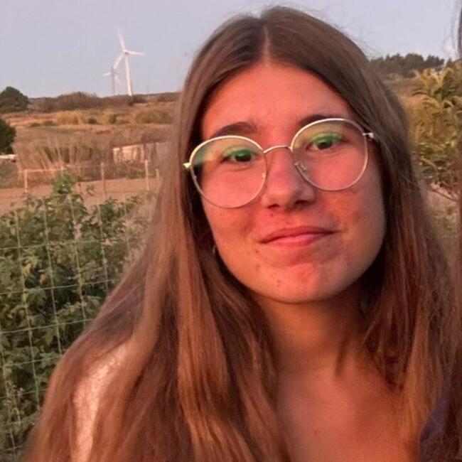 Babysitter in Atouguia da Baleia: Íris