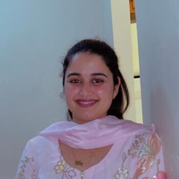 Baby-sitter in Winnipeg: Mehak