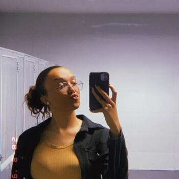 Babysitter in Juiz de Fora: Júlia