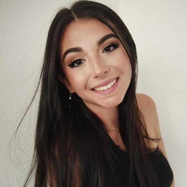 Canguro en Murcia: Alejandra