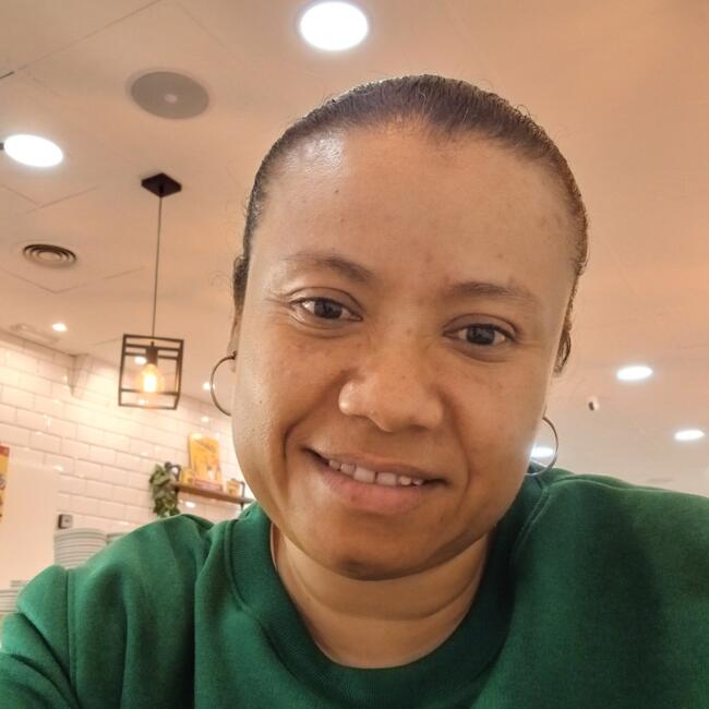 Babysitter in Sant Joan Despí: Damary