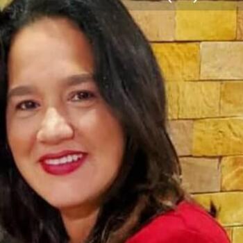 Babysitter in Miranda: Isaura