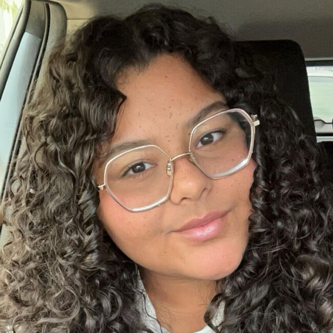 Babysitter in Dorado: Yuliana