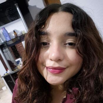 Babá em Anápolis: Francisca