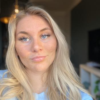 Barnevakt i Osøyro: Thea Skoglund