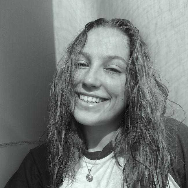 Babysitter in Brussels: Kallista