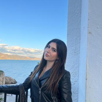 Canguro en Denia: Claudia