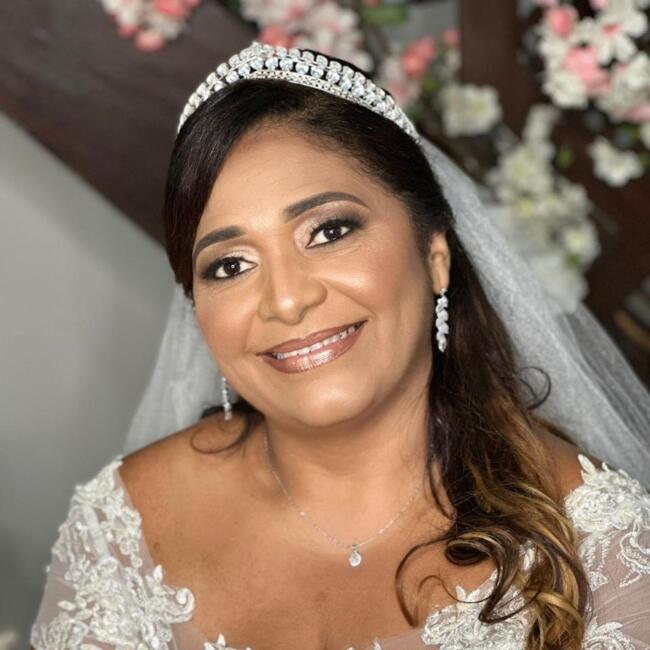 Babá em Contagem: Angela