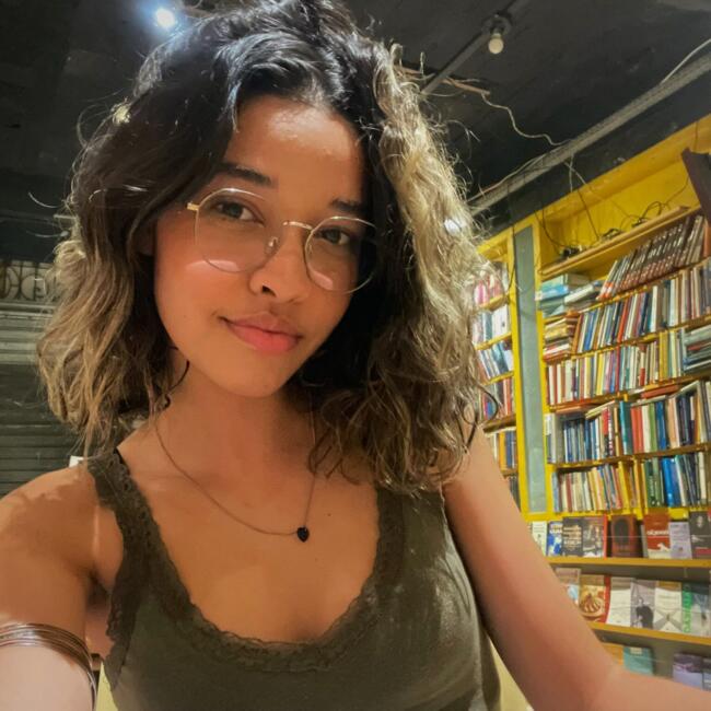 Babá em Rio de Janeiro: Lara Cristina