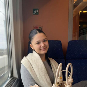 Babysitter in Beveren: Lopke