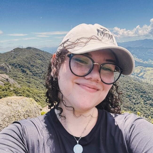 Babysitter in Mogi das Cruzes: Isabella