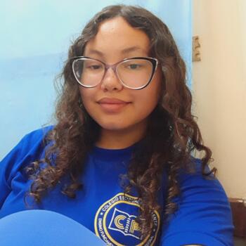 Babysitter Ponta Grossa: Cynthia