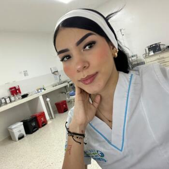 Babysitter in Madrid: Meyli