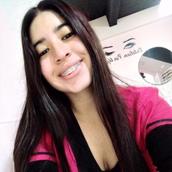 Babysitter in Pilar: Ailin Tatiana