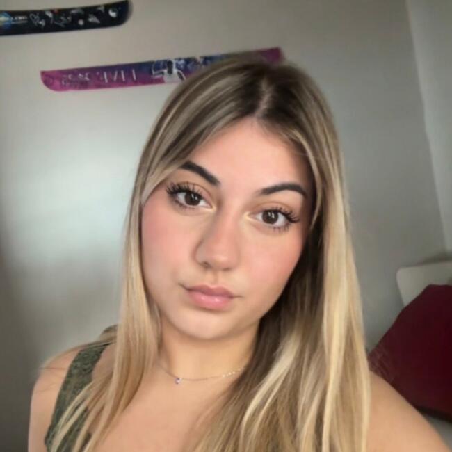 Babysitter a Ladispoli: Natalia