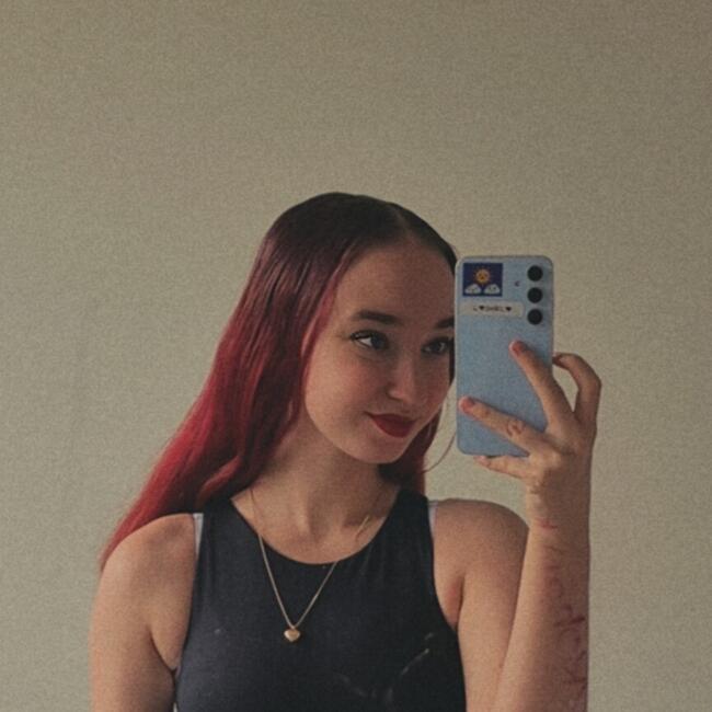 Babysitter in Brisbane: Rhianna-lee