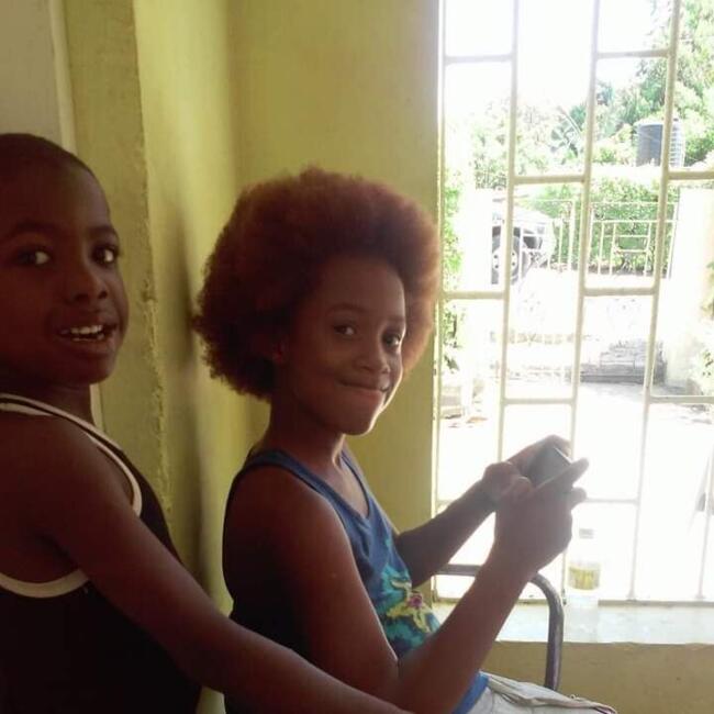 Babysitter in Spanish Town: Kimoya