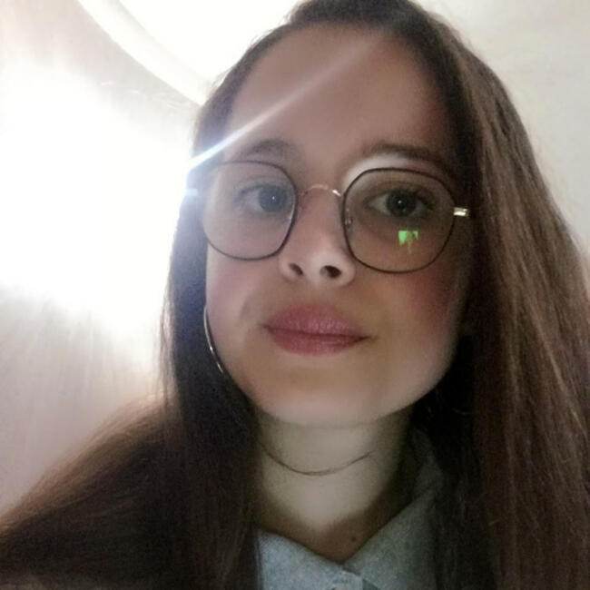 Babysitter in Agen: Lou