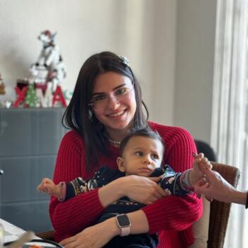 Babysitter in Zürich: Céline