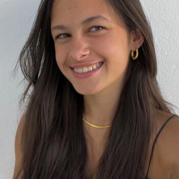 Babysitter in Angra do Heroísmo: Luna Garcia