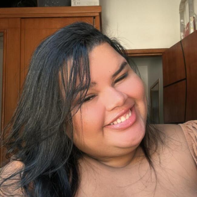 Nanny in Torrent: Emilly rayani