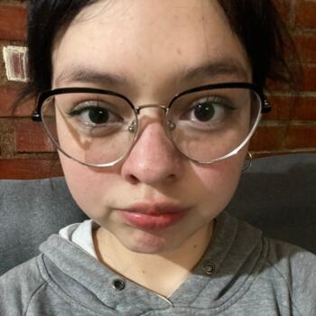 Babysitter in Linares: Génesis abril