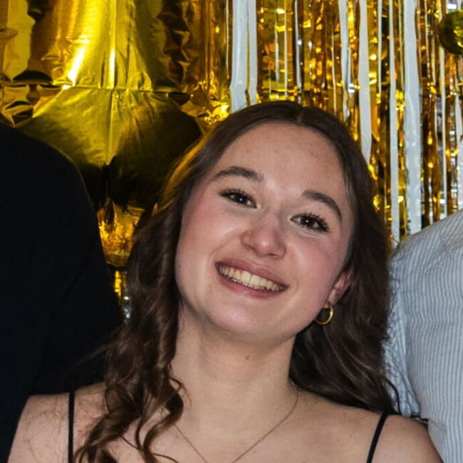 Babysitter in Carpentras: Amelie