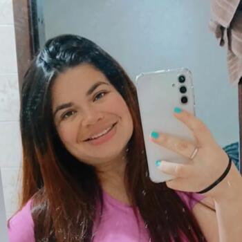 Babysitting job in Salvador do Sul: Gabriela