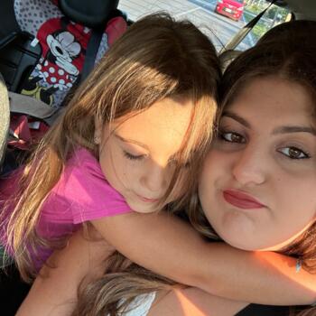Babysitter a Latina: Serena