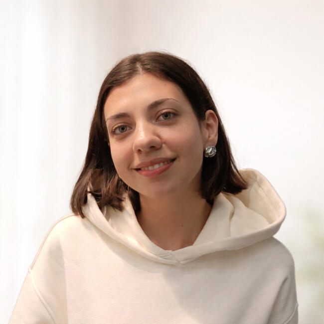 Babysitter in Athens: Ελένη (Eleni)