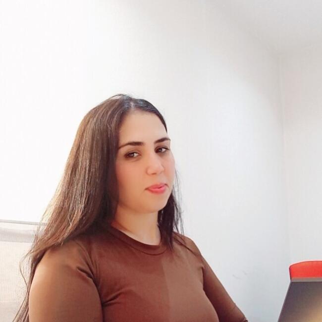 مربية أطفال في الدار البيضاء: Dounia