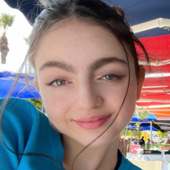 Babysitter in Bury St Edmunds: Yusra