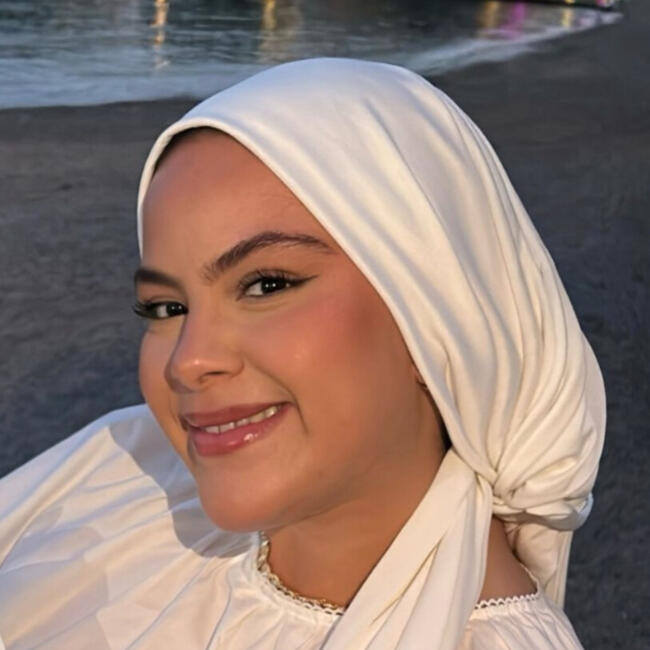 Babysitter in Nice: Salma