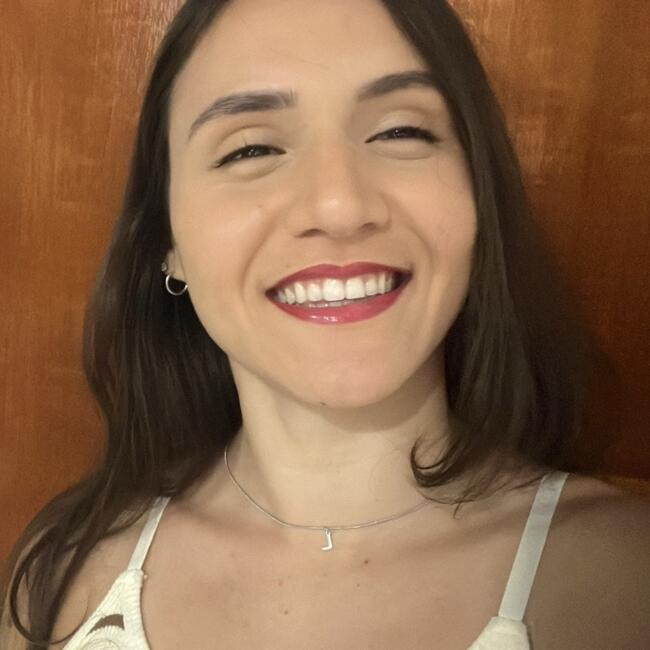 Babá em São Gonçalo (São Gonçalo): Lorrane