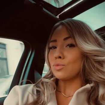 Babysitting job in Estaimpuis: babysitting job Lucie