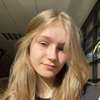 Babysitter in Rouen: Agathe