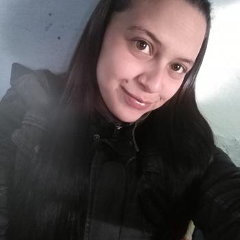 Babysitter in Pando: Laura