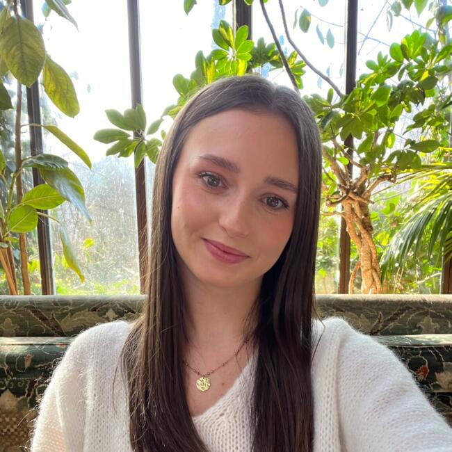 Babysitter in Carrières-sous-Poissy: Léa