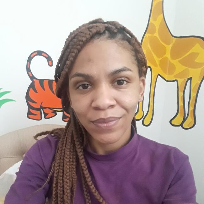 Babysitter in Rio Branco do Sul: Viviane