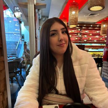 Babysitter in La Reina: Natasha