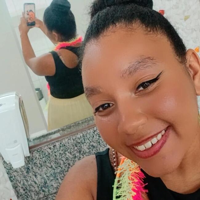 Babysitter in São Carlos: Roara