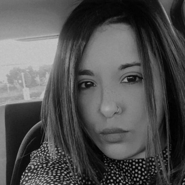 Babysitter a Atella: Carmen