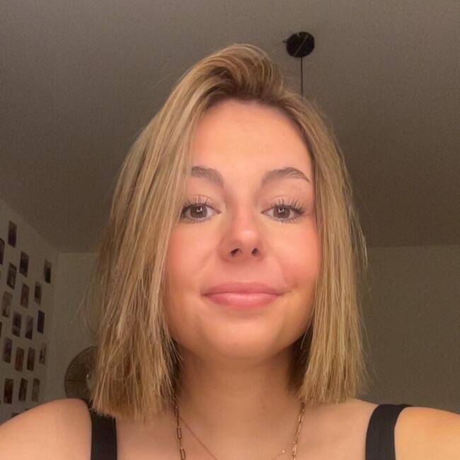 Babysitter in Le Fousseret: Marion