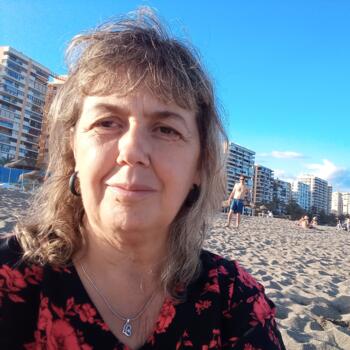 Canguro en Málaga: Claudia Mabel