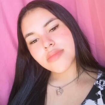 Babysitter in Tijeras: Genesis